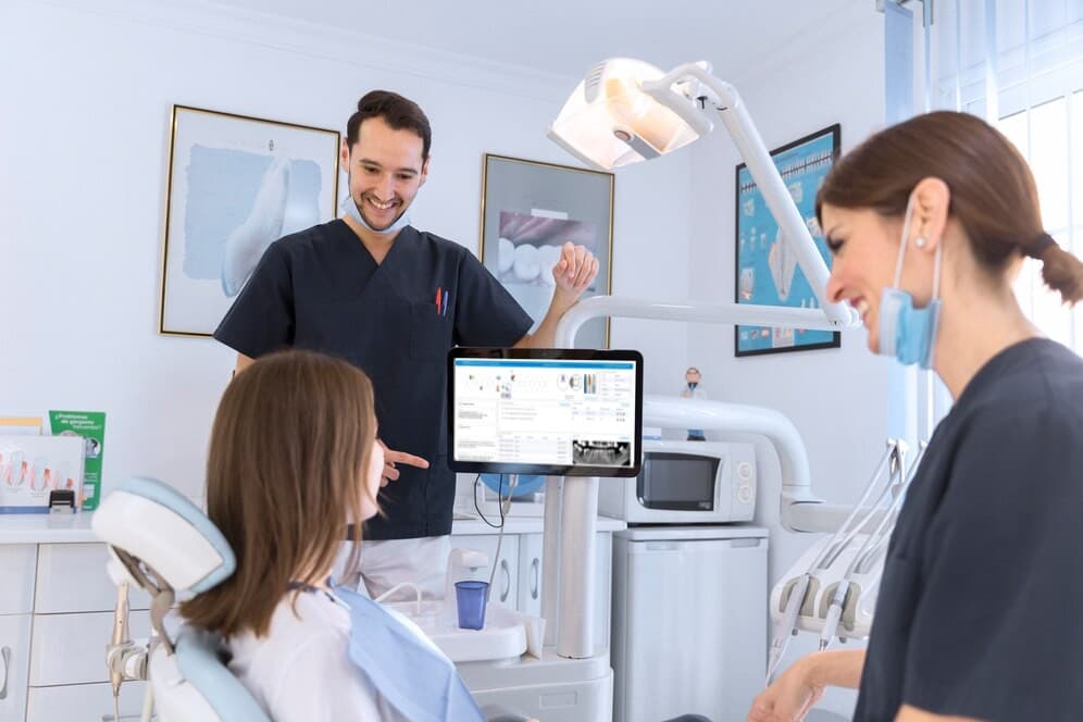 Программы для управления стоматологией